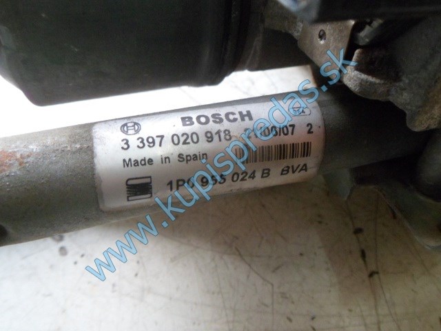 pravý predný mechanizmus stieračov na seat leon, 1P0955024B